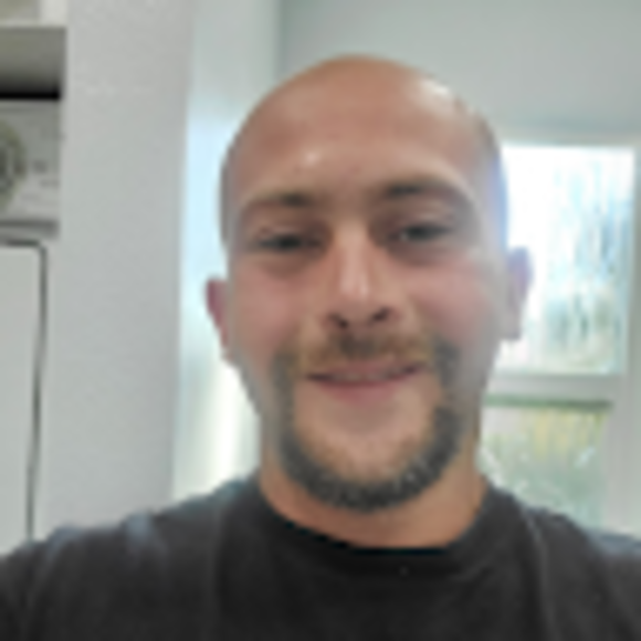 Profile Picture of James Licht (@jlicht3889) on Poshmark