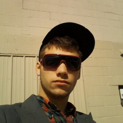 Profile Picture of William Smallman (@willywill2011) on Twitter