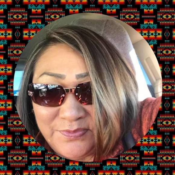 Profile Picture of Ann Montoya (@ann_montoya) on Poshmark