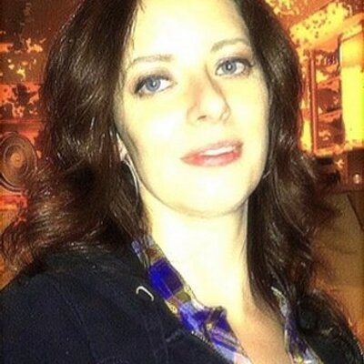 Profile Picture of Stacy Wiles (@Stacyawr) on Twitter