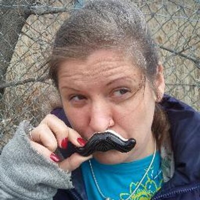 Profile Picture of Amanda Star (@aStarAndSon) on Twitter
