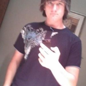 Profile Picture of Evan Holbrook (@350844172) on Myspace