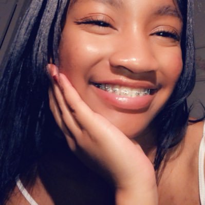 Profile Picture of Jasmine Osborne (@kpopnmusicgirl) on Twitter