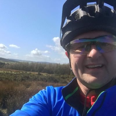 Profile Picture of Paul Mills (@Rideandski) on Twitter