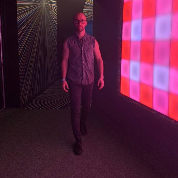 Lucas Brooks - Poshmark Profile Picture of Lucas Brooks (@lfunk54) on Poshmark