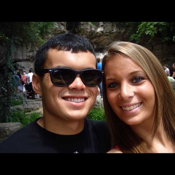 Profile Picture of Katlyn Schrum (@katlynschrum) on Poshmark