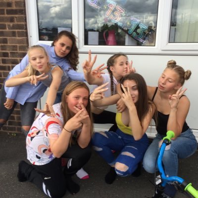 Profile Picture of Lily Goss (@lilyy_gossx) on Twitter