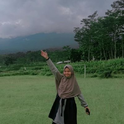 Profile Picture of Lisa Maharani (@LisaMah39289390) on Twitter