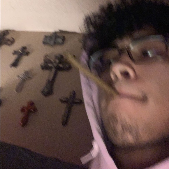 Profile Picture of Alejandro Piñon (@alexp055) on Poshmark