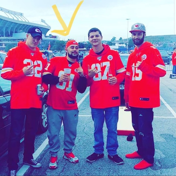 Profile Picture of Caleb Park (@calebpark68) on Poshmark