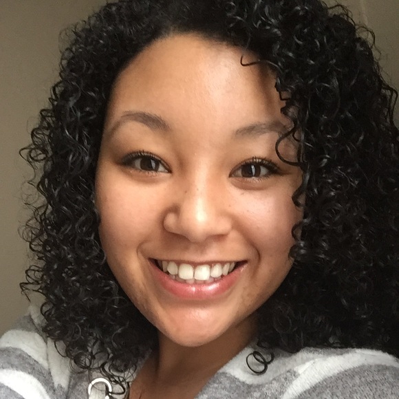 Profile Picture of Marshana Sugimoto (@marshana_s) on Poshmark