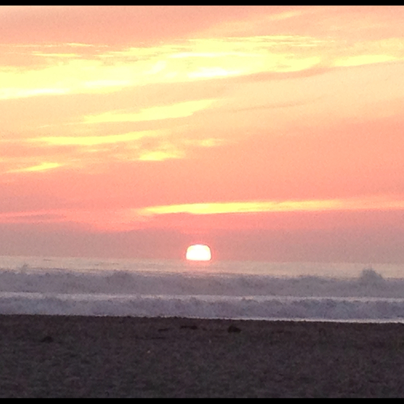 Profile Picture of Kim Mendes (@klcmendes) on Poshmark