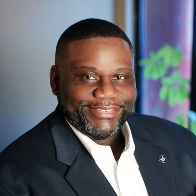 Profile Picture of Derrick McLaughlin (@derrick_mcl) on Twitter