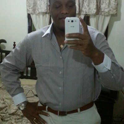 Profile Picture of Carlos Rosario (@carlosrosario6) on Twitter