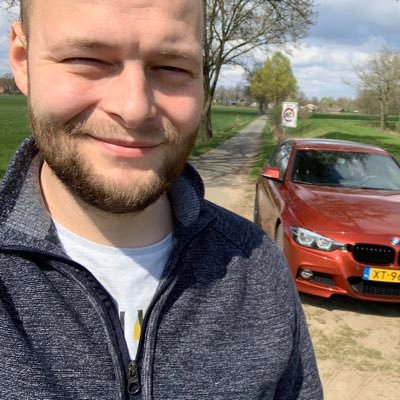 Profile Picture of Robert Hollander (@RobertHollande9) on Twitter