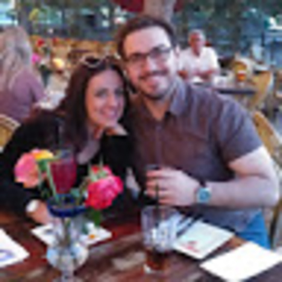 Profile Picture of Harmick Nazarians (@hnazarians) on Poshmark