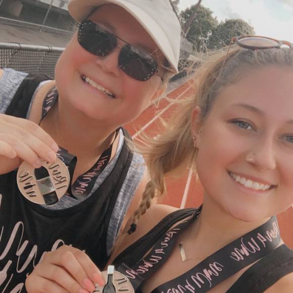 Profile Picture of Heather Mentch (@mentchh14) on Poshmark