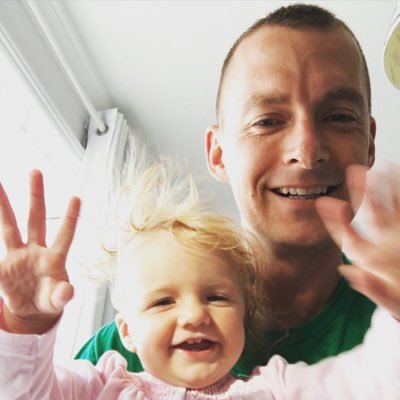 Profile Picture of Andy Farley (@farleyclaus) on Twitter