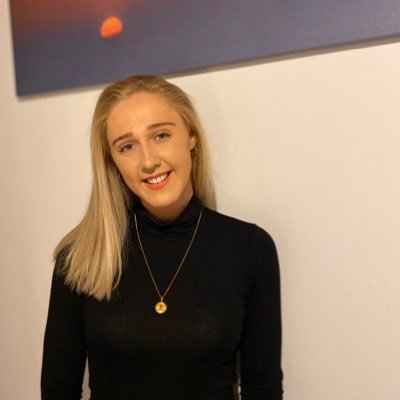 Profile Picture of Holly (@hollypritchard_) on Twitter