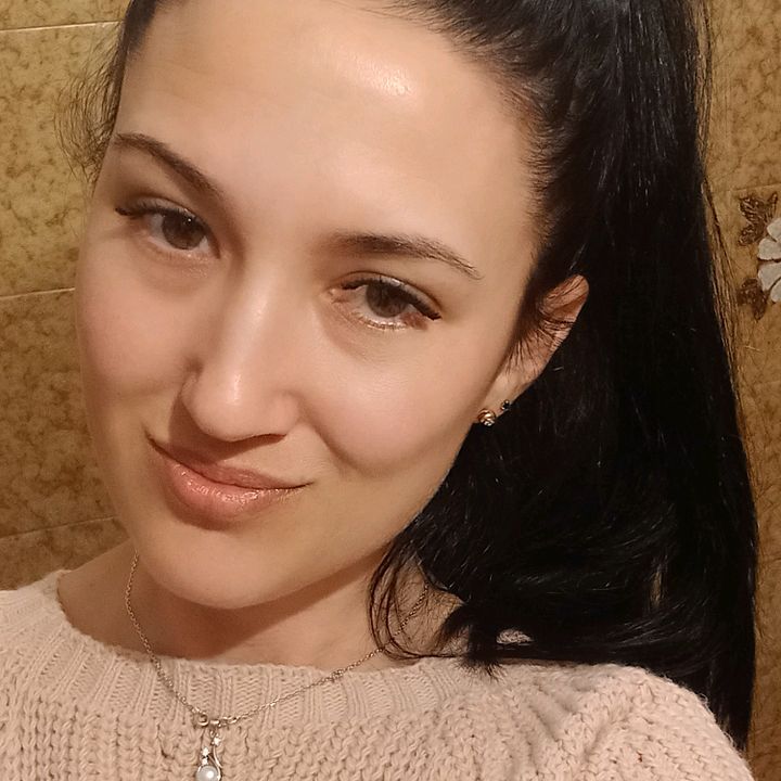 Profile Picture of 👑daniela👑 (@danieladenisaa) on Tiktok