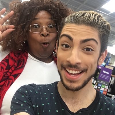 Profile Picture of Chris (Buster) (@BusterMastro) on Twitter