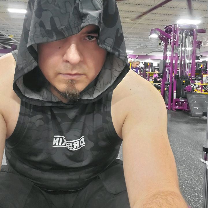 Profile Picture of Gus (@gusroj) on Tiktok