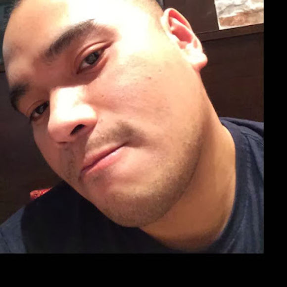 Profile Picture of Archimedes Mangune (@mangune03) on Poshmark