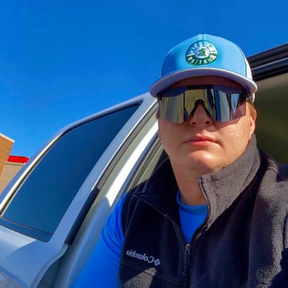 Profile Picture of Andrew Anderson (@andersonman1224) on Poshmark