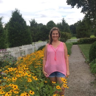 Profile Picture of Michelle Gest (@gest_michelle) on Twitter