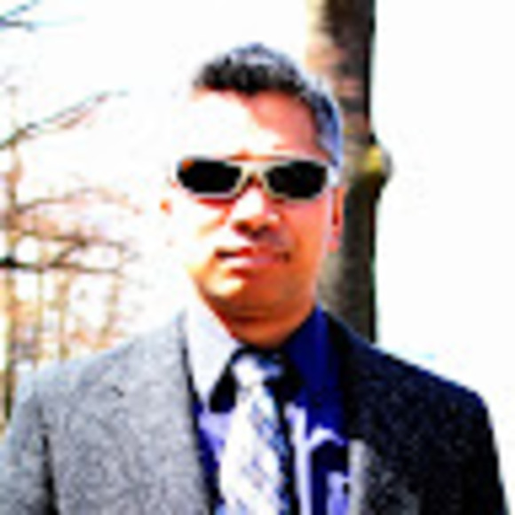 Profile Picture of John Pandelaki (@jpandela) on Poshmark