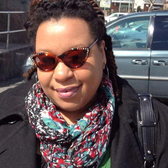 Profile Picture of Alecia Lawrence (@ladyblu112) on Poshmark