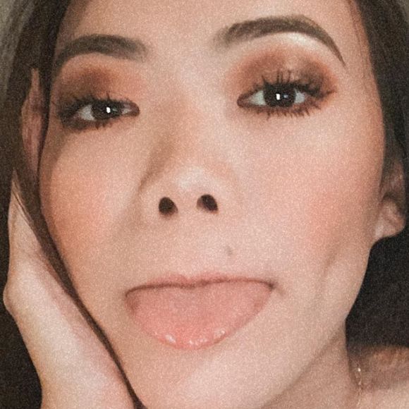 Profile Picture of Hien Huynh (@heinhuynh) on Poshmark