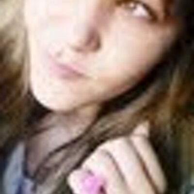 Profile Picture of Daniela Devito (@Danieladeviitoo) on Twitter