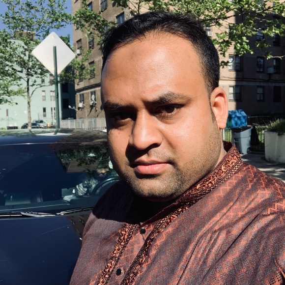 Profile Picture of Md Uddin (@uddin7111987) on Poshmark