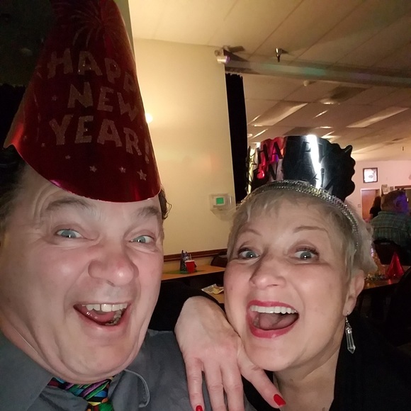 Terese Lancaster - Poshmark Profile Picture of Terese Lancaster (@olygal1955) on Poshmark