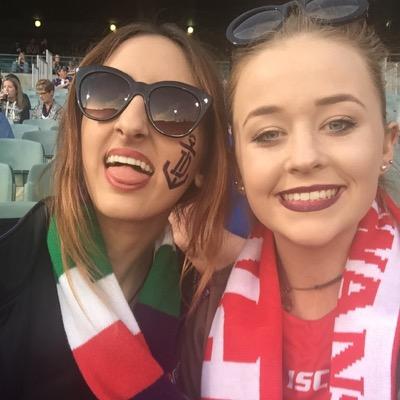 Profile Picture of Catherine Rechter (@caddy_bby) on Twitter