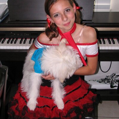 Profile Picture of Hanna Carroll (@hanna_banana3) on Twitter