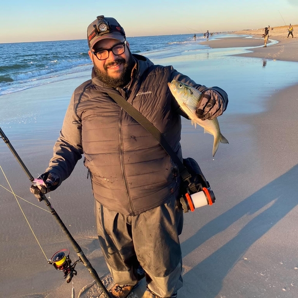 Profile Picture of David Cerezo (@xsound2silencex) on Poshmark