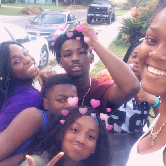 Profile Picture of Malayzha Worthen (@lay787) on Poshmark