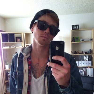 Profile Picture of Justin Parenteau (@gnarpar) on Twitter