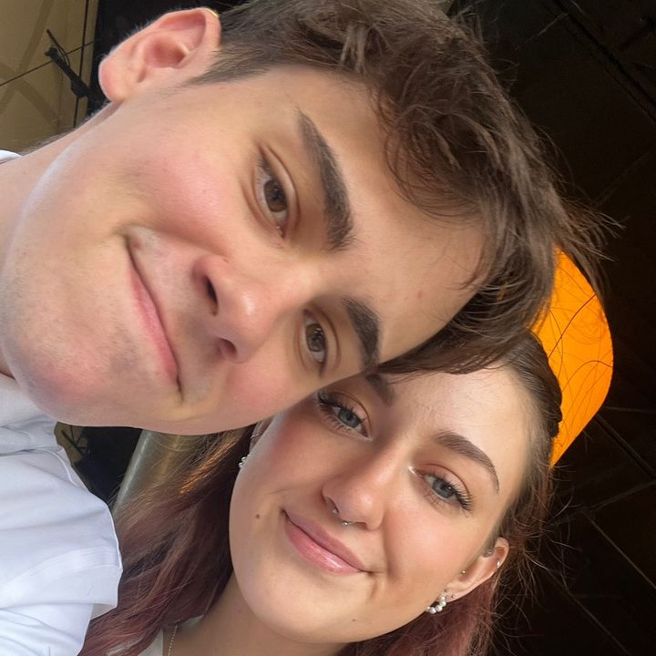 Profile Picture of Alex Lasater (@alexlasater) on Tiktok