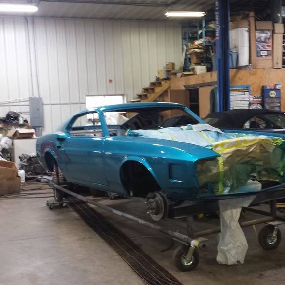 Profile Picture of Lindsey Covell (@mustangsally428) on Poshmark