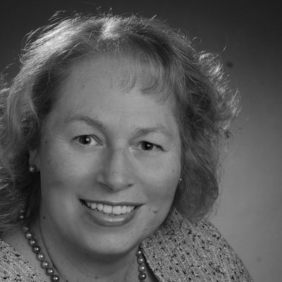 Profile Picture of Iris Schmidt (@Schmidt11Iris) on Twitter