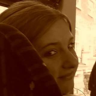Profile Picture of Frances Calvert (@FrancesCalvert5) on Twitter