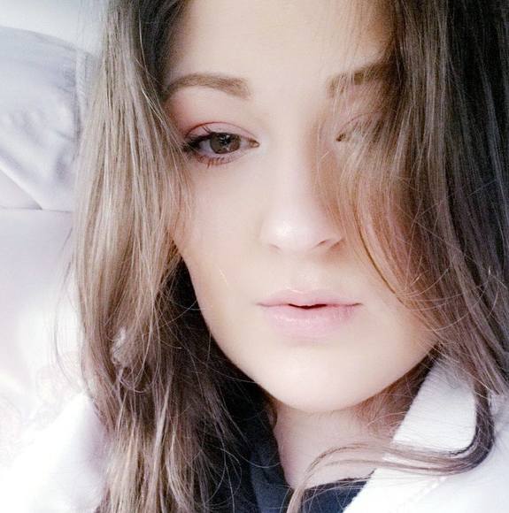 Profile Picture of Cassandra Baldonado (@baldonadoc) on Poshmark