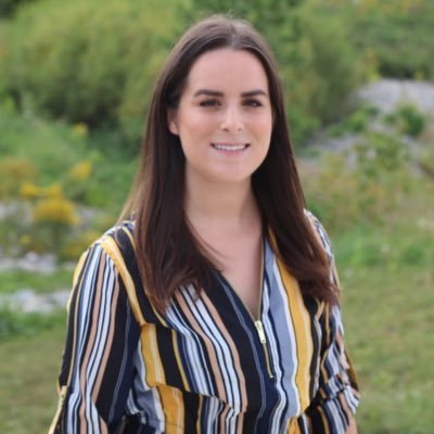 Profile Picture of Danielle Aucoin (@DanielleRobyn93) on Twitter