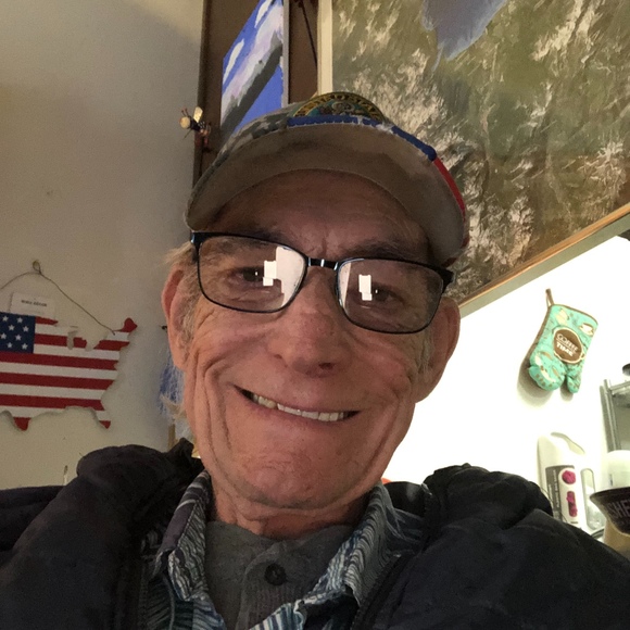 Profile Picture of Dave Mcley (@davemcley) on Poshmark