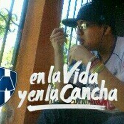 Profile Picture of Carlos Mascorro (@Chiken_masco) on Twitter