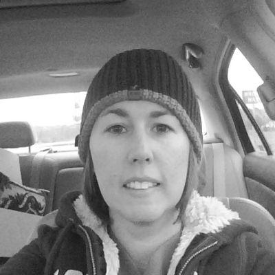 Profile Picture of Amanda Hatley (@athhatley82) on Twitter