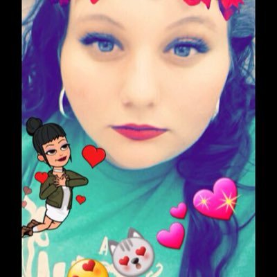 Profile Picture of Tabitha Lynn Serrano (@gordita_loca879) on Twitter